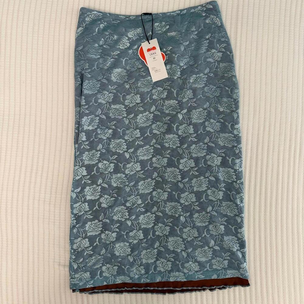 NWT CIDER Blue Floral Lace Overlay Midi Lined Skirt Lettuce Hem Size M - Picture 2 of 6